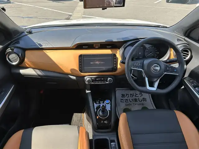 日産 キックス X ツートーンインテリアED 和歌山県 2021(令3)年 1.5万km ブリリアントホワイトパール 革巻きステアリング/プロパイ/シートヒーター