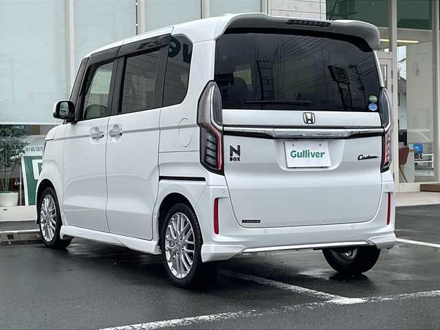 ホンダ Ｎ ＢＯＸ カスタム EX ターボ 静岡県 2021(令3)年 2.5万km プラチナホワイトパール プッシュスタート/スマートキー/ホンダセンシング/純正ナビ/　フルセグTV/BTオーディオ/MSV/バックカメラ/パドルシフト/両側パワースライドドア/ハーフレザーシート/シートヒーター/オートライト/LEDヘッドライト