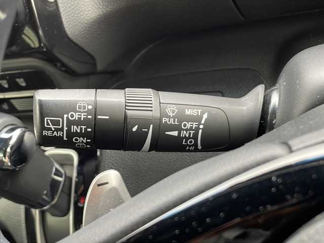ホンダ Ｎ ＢＯＸ カスタム EX ターボ 静岡県 2021(令3)年 2.5万km プラチナホワイトパール プッシュスタート/スマートキー/ホンダセンシング/純正ナビ/　フルセグTV/BTオーディオ/MSV/バックカメラ/パドルシフト/両側パワースライドドア/ハーフレザーシート/シートヒーター/オートライト/LEDヘッドライト