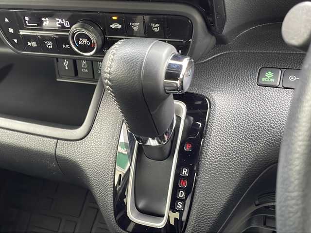 ホンダ Ｎ ＢＯＸ カスタム EX ターボ 静岡県 2021(令3)年 2.5万km プラチナホワイトパール プッシュスタート/スマートキー/ホンダセンシング/純正ナビ/　フルセグTV/BTオーディオ/MSV/バックカメラ/パドルシフト/両側パワースライドドア/ハーフレザーシート/シートヒーター/オートライト/LEDヘッドライト