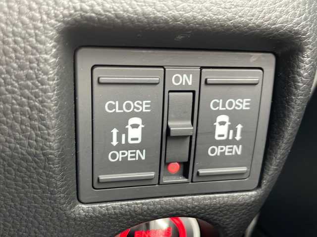 ホンダ Ｎ ＢＯＸ カスタム EX ターボ 静岡県 2021(令3)年 2.5万km プラチナホワイトパール プッシュスタート/スマートキー/ホンダセンシング/純正ナビ/　フルセグTV/BTオーディオ/MSV/バックカメラ/パドルシフト/両側パワースライドドア/ハーフレザーシート/シートヒーター/オートライト/LEDヘッドライト