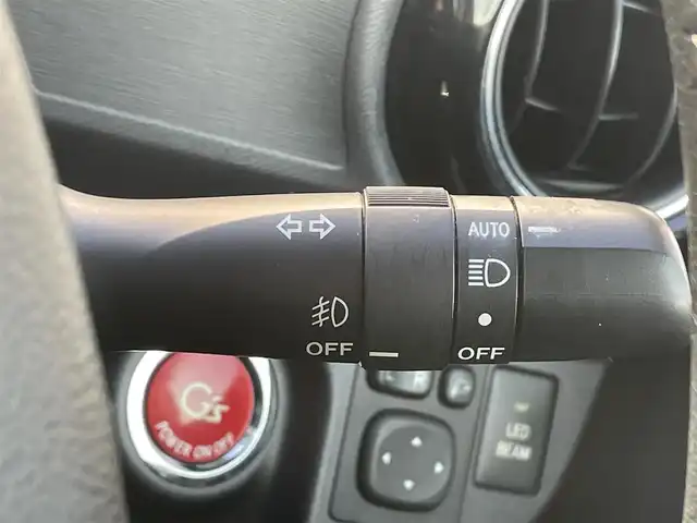 トヨタ アクア G G’s 山口県 2015(平27)年 5.1万km スーパーレッドⅤ 純正SDナビ/FM/AM/フルセグTV/CD/DVD/Bluetooth/バックカメラ/プッシュスタートボタン/クルーズコントロール/シートヒーター/スマートキー×2/ステアリングスイッチ/電動格納ミラー/プッシュスタートボタン/革巻きステアリング/ETC/オートライト/Gs’アルミホイール/Gsフロアマット