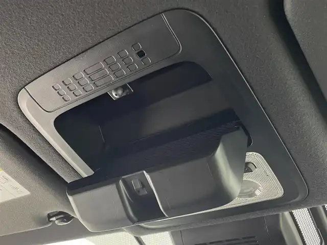 トヨタ ヴォクシー ハイブリッド ZS 煌Ⅱ 大阪府 2020(令2)年 3.3万km イナズマスパーキングブラックガラスフレーク トヨタセーフティーセンス/　・プリクラッシュセーフティ/　・レーントレーシングアシスト/　・レーンディパーチャーアラート/　・ロードサインアシスト/　・オートマチックハイビーム/純正ナビ/　（Bluetooth/CD/DVD）/フルセグTV/バックカメラ/両側パワースライドドア/クルーズコントロール/LEDヘッドライト/フォグランプ/純正16インチアルミホイール/純正フロアマット/スマートキー/ETC