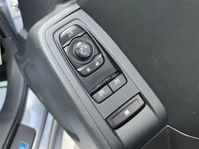 トヨタ ＧＲ８６ RZ 宮城県 2022(令4)年 4.1万km アイスシルバーメタリック 登録時走行距離40383km/１オーナー/純正ナビ/フルセグTV/CD/DVD/Bluetooth/プッシュスタート/スマートキー/追従クルーズコントロール/バックカメラ/ドライブレコーダー/シートヒーター/衝突軽減ブレーキ/コーナーセンサー/LEDヘッドライト/電動格納ミラー/ドアバイザー