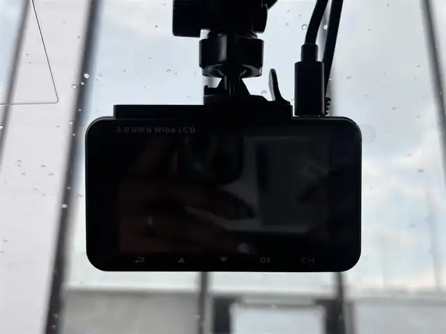 トヨタ ＧＲ８６ RZ 宮城県 2022(令4)年 4.1万km アイスシルバーメタリック 登録時走行距離40383km/１オーナー/純正ナビ/フルセグTV/CD/DVD/Bluetooth/プッシュスタート/スマートキー/追従クルーズコントロール/バックカメラ/ドライブレコーダー/シートヒーター/衝突軽減ブレーキ/コーナーセンサー/LEDヘッドライト/電動格納ミラー/ドアバイザー