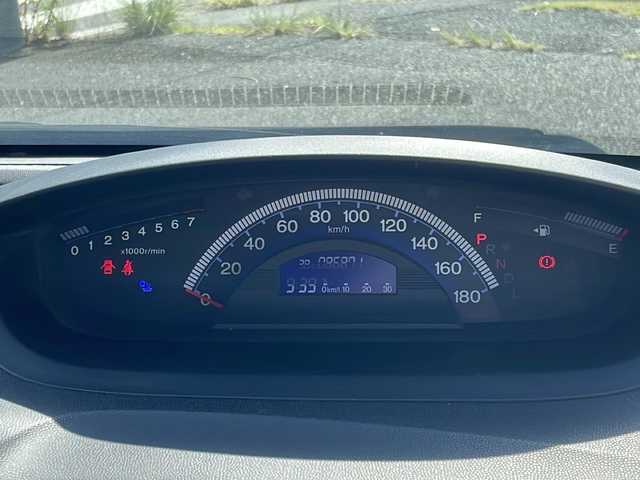 ホンダ フリード G ジャストセレクション 福岡県 2014(平26)年 8.7万km プレミアムスパークルブラックパール 純正７インチナビ　/(バックカメラ/ＴＶ/ＤＶＤ/Ｂｌｕｅｔｏｏｔｈ/ＣＤ)/片側パワースライドドア　/ビルトインＥＴＣ　/横滑り防止装置　/スマートキー　/ドアバイザー　/純正フロアマット