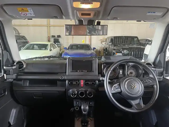 スズキ ジムニー XC 石川県 2021(令3)年 5.2万km ブルーイッシュブラックパール3 ルーフラック/リアラダー/ヴィンテージ風革調シートカバー/社外スチールホイール（オープンカントリー　R/Tタイヤ）/純正アルミホイールスタッドレスタイヤ4本積込み/社外メモリーナビ（AVIC-RZ711）/　○フルセグTV/　○BT/DVD/CD/AM/FM/SD/ブレーキサポートシステム/レーンキープアシスト/革巻きステアリング/ステアリングスイッチ/クルーズコントロール/前席シートヒーター/横滑り防止装置/LEDヘッドライト/ヘッドライトウォッシャー/フォグランプ/ETC/社外フロアマット/スマートキー　2本/プッシュスタート/保証書/取扱説明書