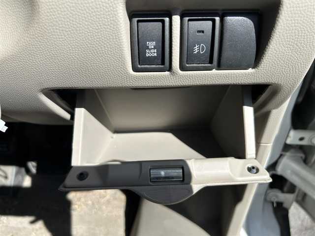 スズキ エブリィ ワゴン PZターボ スペシャル 静岡県 2013(平25)年 7.5万km パールホワイト ワンオーナー　/社外ナビ　/・フルセグＴＶ　/・ＤＶＤ再生　/両側パワスラ　/オートステップ　/リモコンキー　/オートエアコン　/ＨＩＤライト　/保証書　/取扱説明書