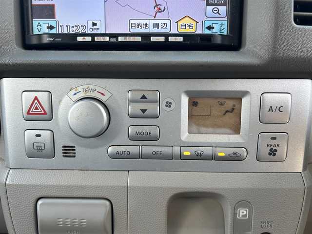 スズキ エブリィ ワゴン PZターボ スペシャル 静岡県 2013(平25)年 7.5万km パールホワイト ワンオーナー　/社外ナビ　/・フルセグＴＶ　/・ＤＶＤ再生　/両側パワスラ　/オートステップ　/リモコンキー　/オートエアコン　/ＨＩＤライト　/保証書　/取扱説明書