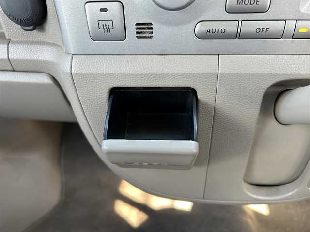 スズキ エブリィ ワゴン PZターボ スペシャル 静岡県 2013(平25)年 7.5万km パールホワイト ワンオーナー　/社外ナビ　/・フルセグＴＶ　/・ＤＶＤ再生　/両側パワスラ　/オートステップ　/リモコンキー　/オートエアコン　/ＨＩＤライト　/保証書　/取扱説明書