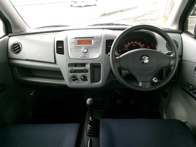 スズキ ワゴンＲ FX 富山県 2012(平24)年 1.9万km シルキーシルバーメタリック ワンオーナー/5速マニュアル/純正CD