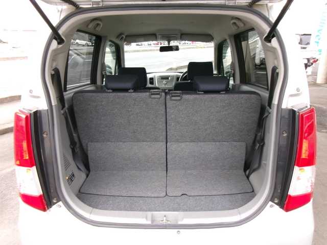 スズキ ワゴンＲ FX 富山県 2012(平24)年 1.9万km シルキーシルバーメタリック ワンオーナー/5速マニュアル/純正CD