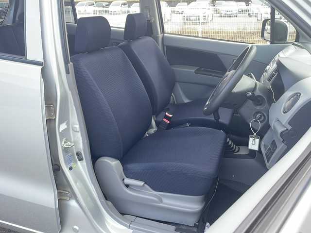 スズキ ワゴンＲ FX 富山県 2012(平24)年 1.9万km シルキーシルバーメタリック ワンオーナー/5速マニュアル/純正CD