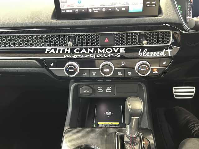 ホンダ シビック EX 愛知県 2024(令6)年 1.5万km プレミアムクリスタルブルークリスタル 登録時走行距離14220km/ワンオーナー/純正9インチSDナビ/(Bluetooth/フルセグTV/USB)/バックカメラ/クリアランスソナー前後/ドラレコ前後/無限フルエアロ/社外マフラー/BOSEスピーカー/ホンダセンシング/衝突軽減ブレーキ/レーンキープアシスト/路外逸脱抑制/アダプティブクルーズコントロール/トラフィックジャムアシスト/先行車発信告知/標識認識機能/踏み間違い衝突軽減/ブラインドスポット/ステアリングスイッチ/ワイヤレス充電器/前席シートヒーター/前席パワーシート/ドライブモードセレクト/パドルシフト/純正ビルドイン2.0ETC/オート防眩ミラー/電子制御パーキングブレーキ/スマートキー/(スペアキー×1)