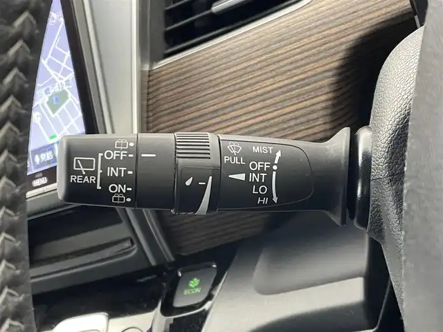 ホンダ フリード ハイブリット クロスター ホンダセンシング 埼玉県 2022(令4)年 4.2万km クリスタルブラックパール ４WD/純正９インチメモリナビ/　CD　DVD　Bluetooth　USB　音楽録音 地デジTV/バックカメラ/サイドカメラ/社外フロントカメラ/両側パワースライドドア/レーダークルーズコントロール/前後ドライブレコーダー/ビルトインETC/ハーフレザーシート/シートヒーター/オートLEDライト/コーナーセンサー/社外１７インチアルミホイール/純正ホイール付スタッドレスタイヤ積み込み