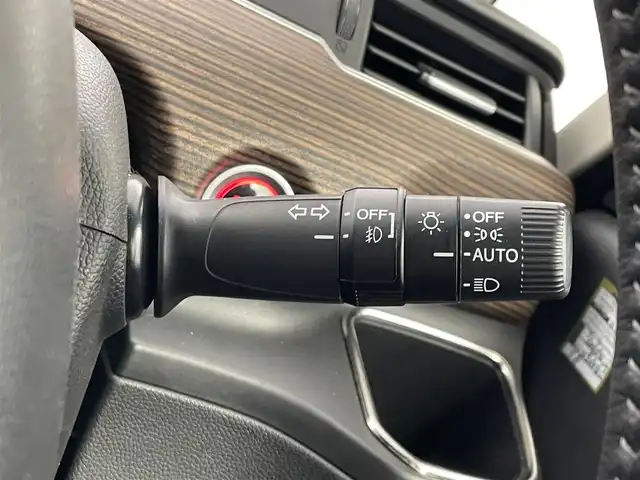 ホンダ フリード ハイブリット クロスター ホンダセンシング 埼玉県 2022(令4)年 4.2万km クリスタルブラックパール ４WD/純正９インチメモリナビ/　CD　DVD　Bluetooth　USB　音楽録音 地デジTV/バックカメラ/サイドカメラ/社外フロントカメラ/両側パワースライドドア/レーダークルーズコントロール/前後ドライブレコーダー/ビルトインETC/ハーフレザーシート/シートヒーター/オートLEDライト/コーナーセンサー/社外１７インチアルミホイール/純正ホイール付スタッドレスタイヤ積み込み