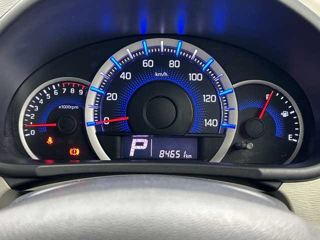 スズキ ワゴンＲ FX 三重県 2014(平26)年 8.5万km アーバンブラウンパールメタリック /禁煙車//社外ナビ//フルセグ//iPod//CD/DVD//USB//シートヒーター//ドライブレコーダー//ETC//オートライト//衝突軽減ブレーキ//プッシュスタート//スマートキー//電動格納ミラー//フルオートエアコン//アイドリングストップ//盗難防止機能//社外14インチアルミホイール