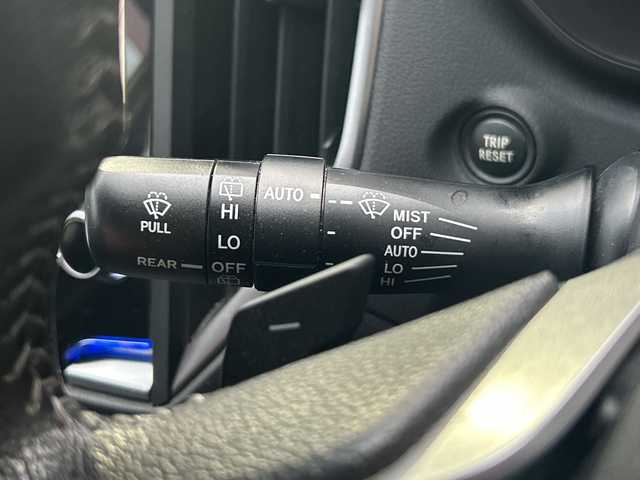 スバル インプレッサ Ｇ４ 2．0i－S アイサイト 広島県 2016(平28)年 6.1万km クリスタルホワイトP 禁煙/純正ナビ/CD/DVD/DTV/Bluetooth/バックカメラ/レーダークルーズコントロール/LEDオートライト/純正アルミホイール/ETC/ドライブレコーダー/スマートキー/プッシュスタート/純正フロアマット/ドアバイザー/パワーシート/パドルシフト