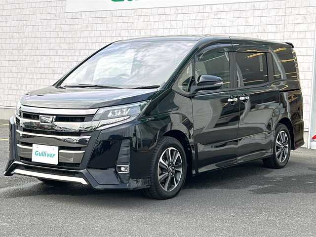 トヨタ ノア Si ダブルバイビー 香川県 2018(平30)年 4.1万km ブラック 純正１０インチナビ／フリップダウンモニター／バックカメラ／フルセグＴＶ／両側パワースライドドア／ＬＥＤヘッドライト／衝突軽減ブレーキ／レーンキープ／ＥＴＣ／オートマチックハイビーム