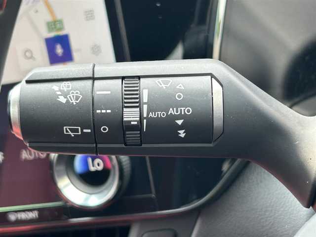 レクサス ＮＸ 350h Fスポーツ 熊本県 2023(令5)年 2.1万km ホワイトノーヴァガラスフレーク サンルーフ/革シート/衝突軽減ブレーキ/ワンオーナー/純正ナビ/全方位カメラ/ビルトインETC/前後ドライブレコーダー/純正20インチAW/前後オレンジキャリパー/レーダークルーズ/パドルシフト/前席パワーシート・右前席シートメモリー/前席エアーシート・シートヒーター/LEDヘッドライト/オートライト/フォグライト/前後コーナーセンサー/横滑り防止装置/ウィンカーミラー/新車保証書/取扱説明書/スマートスペアキー×1本/カード型キー×1本