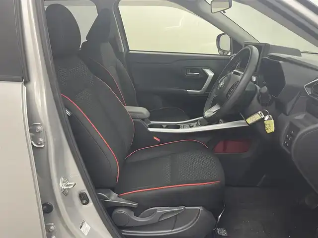 トヨタ ライズ Z 埼玉県 2022(令4)年 1.8万km スムースグレーマイカメタリック/ブラック2トーン 衝突軽減ブレーキ/レーダークルーズコントロール　　　/レーンキープアシスト/コーナーセンサー　/シートヒーター/ＬＥＤオートライト　/オートエアコン　/スマートキー/純正フロアマット　/純正アルミホイール　/ＵＳＢ