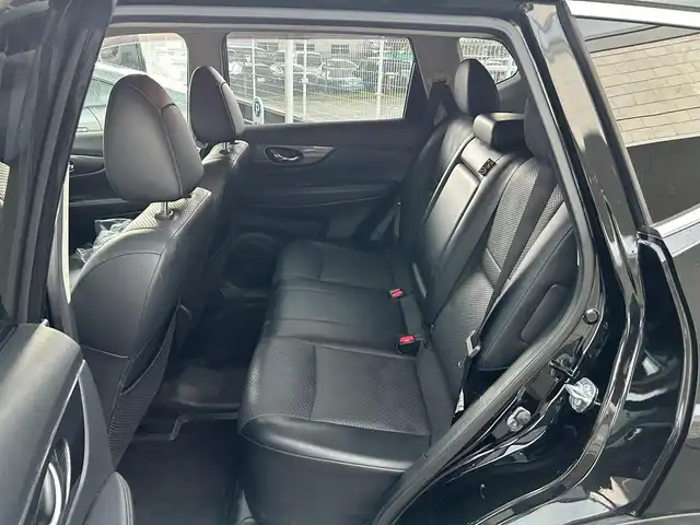 日産 エクストレイル 20X エマージェンシーブレーキ 福岡県 2015(平27)年 8.5万km ダイヤモンドブラック 純正7型SDナビ(フルセグTV/CD/DVD/BT)アラウンドビューモニタークルコンコーナーセンサードラレコETCシートヒーターUSB純正フロアマット純正アルミホイールスマートキープッシュスタート