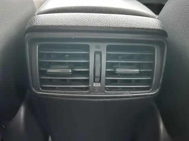 日産 エクストレイル 20X エマージェンシーブレーキ 福岡県 2015(平27)年 8.5万km ダイヤモンドブラック 純正7型SDナビ(フルセグTV/CD/DVD/BT)アラウンドビューモニタークルコンコーナーセンサードラレコETCシートヒーターUSB純正フロアマット純正アルミホイールスマートキープッシュスタート