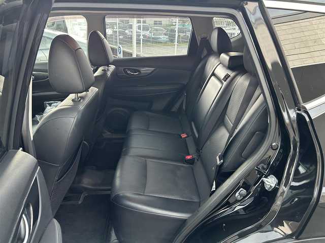 日産 エクストレイル 20X エマージェンシーブレーキ 道央・札幌 2015(平27)年 8.5万km ダイヤモンドブラック (株)IDOMが運営する【じしゃロン札幌豊平店】の自社ローン専用車両になります。こちらは現金またはオートローンご利用価格です。自社ローンご希望の方は別途その旨お申し付けください。/純正7型SDナビ(フルセグTV/CD/DVD/BT)/アラウンドビューモニター/クルコン/コーナーセンサー/ドラレコ/ETC/シートヒーター/USB/純正フロアマット/純正アルミホイール/スマートキー/プッシュスタート