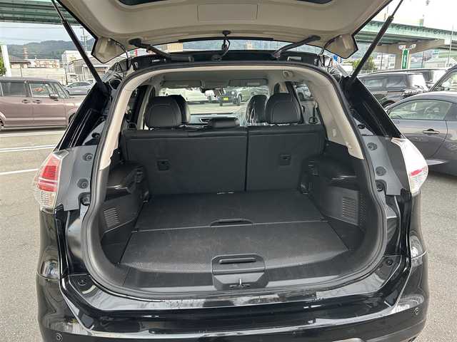 日産 エクストレイル 20X エマージェンシーブレーキ 道央・札幌 2015(平27)年 8.5万km ダイヤモンドブラック (株)IDOMが運営する【じしゃロン札幌豊平店】の自社ローン専用車両になります。こちらは現金またはオートローンご利用価格です。自社ローンご希望の方は別途その旨お申し付けください。/純正7型SDナビ(フルセグTV/CD/DVD/BT)/アラウンドビューモニター/クルコン/コーナーセンサー/ドラレコ/ETC/シートヒーター/USB/純正フロアマット/純正アルミホイール/スマートキー/プッシュスタート