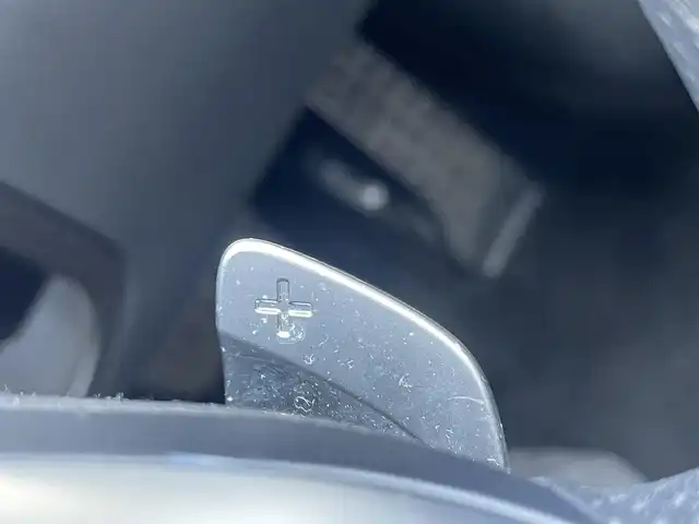 メルセデス・ベンツ Ｅ２００ 4マチック AVG AMGライン 熊本県 2020(令2)年 1.9万km オブシディアンブラック サンルーフ/革シート/純正ナビ/ブルメスターサラウンドサウンドシステム/バックカメラ/ETC/前後ドライブレコーダー/ワンオーナー/純正19インチAW/レーダークルーズ/パワートランク/パドルシフト/前席パワーシート・右前席シートメモリー/全席シートヒーター/LEDヘッドライト/オートライト/前後コーナーセンサー/横滑り防止装置/ウィンカーミラー/純正フロアマット/新車保証書/取扱説明書