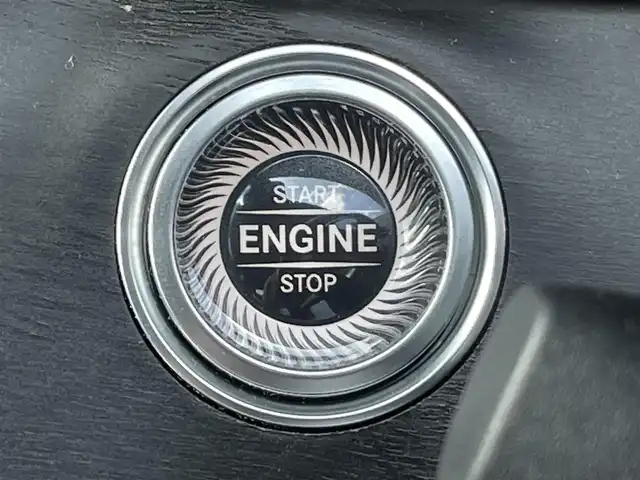 メルセデス・ベンツ Ｅ２００ 4マチック AVG AMGライン 熊本県 2020(令2)年 1.9万km オブシディアンブラック サンルーフ/革シート/純正ナビ/ブルメスターサラウンドサウンドシステム/バックカメラ/ETC/前後ドライブレコーダー/ワンオーナー/純正19インチAW/レーダークルーズ/パワートランク/パドルシフト/前席パワーシート・右前席シートメモリー/全席シートヒーター/LEDヘッドライト/オートライト/前後コーナーセンサー/横滑り防止装置/ウィンカーミラー/純正フロアマット/新車保証書/取扱説明書