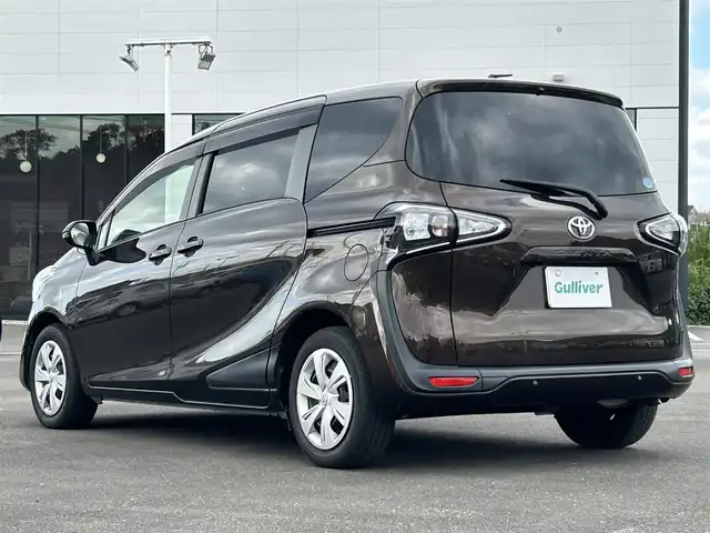 トヨタ シエンタ G 鹿児島県 2020(令2)年 5.2万km ヴィンテージブラウンパールクリスタルシャイン 社外メモリナビ/　　CD/DVD/BT/フルセグ/バックカメラ/両側パワースライドドア/LEDヘッドライト/アイドリングストップ/スマートキー/純正ビルトインETC/クリアランスソナー/横滑り防止装置/衝突被害軽減システム