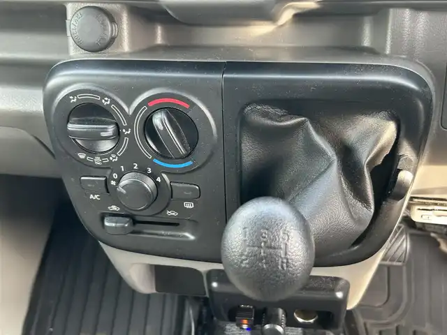 スズキ エブリイ JOINターボ 広島県 2018(平30)年 5.7万km ブルーイッシュブラックパール3 純正メモリナビ（CN-RZ73W）/　（フルセグテレビ/フルセグテレビ/Bluetooth/CD/DVD/AM/FM）/社外エアロパーツ/ETC/フロアマット/HIDヘッドライト/フォグランプ/両側スライドドア/エアコン/ダブルエアバック/スペアキー/パワーステアリング/パワーウィンドウ/取扱説明書/リモコンキー