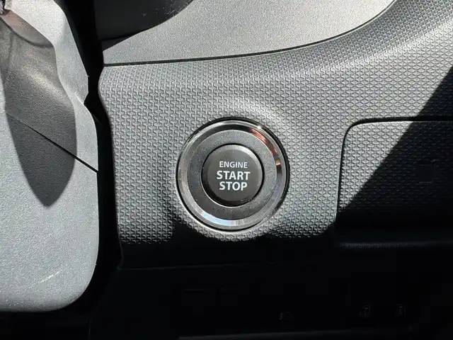 スズキ ソリオ S 滋賀県 2012(平24)年 9.3万km パールホワイト ワンオーナー/4WD/バックモニター付きCDオーディオ/　CD AM FM AUX/バックカメラ/両側パワースライドドア/ETC/純正HIDヘッドライト/純正14インチアルミ/純正フロアマット/純正ドアバイザー/スマートキー×2/プッシュスタート/フォグランプ/オートヘッドライト/ISOFIX/ステアリングスイッチ/電動格納ミラー/保証書/取説/