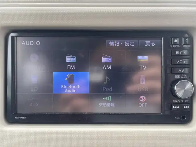 ダイハツ ミラ ココア X 埼玉県 2015(平27)年 6.4万km コットンアイボリー ・純正ナビフルセグTV/・BT　DVD　CD/・ETC/・前後ドラレコ/・キーフリーキー×２/・アイドリングストップ/・電動格納式ミラー/・社外14インチスタットレスタイヤ車載/・保証書/・取説