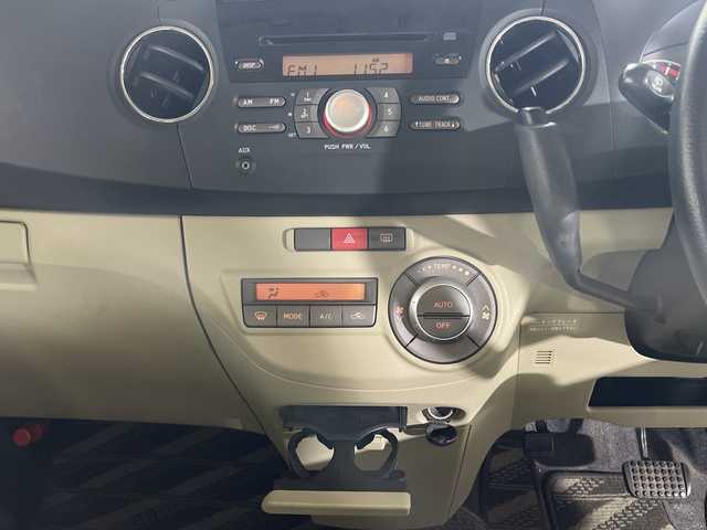 スバル ルクラ L 福岡県 2010(平22)年 6.3万km パールホワイトⅢ 純正オーディオ/・AM/FM/CD/AUX/スマートキー/ヘッドライトレベライザー/シートリフター/純正フロアマット/純正ドアバイザー/ダブルエアバック