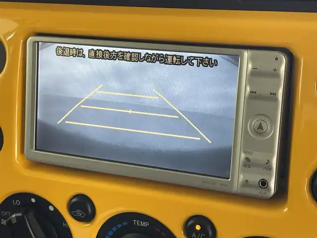 トヨタ ＦＪクルーザー 滋賀県 2011(平23)年 8.9万km イエロー/ホワイト 純正ナビ/バックカメラ/コーナーセンサー/ステアリングスイッチ/キーレス/ヘッドライトレベライザー/カーテンエアバッグ/フロアマット