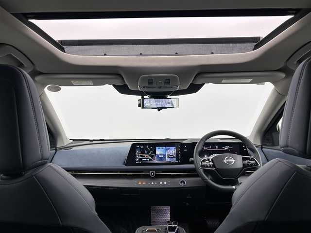 日産 アリア B6 リミテッド 千葉県 2022(令4)年 2万km 赤 プロパイロット２．０　/・ハンズオフドライブ/・車線変更追い越し支援/・ナビ連動ルート走行/・360度センシング/・インテリジェントインターフェース/ヘッドアップディスプレイ/プレミアムサウンドＢＯＳＥ　/純正１２．４型ディズプレイオーディオナビ　/パノラミックガラスルーフ/アラウンドビューモニター/レーダークルーズコントロール　/レザーシート/シートヒーター　/エアシート　