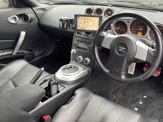 日産 フェアレディ Ｚ バージョンT 愛知県 2005(平17)年 10.6万km プレミアムミスティックマルーン DVDナビ/ワンセグテレビ/バックカメラ/ETC/TCSオフ切り替えスイッチ/前後ドラレコ/レザーシート/シートヒーター/パワーシート/保証書/取扱説明書