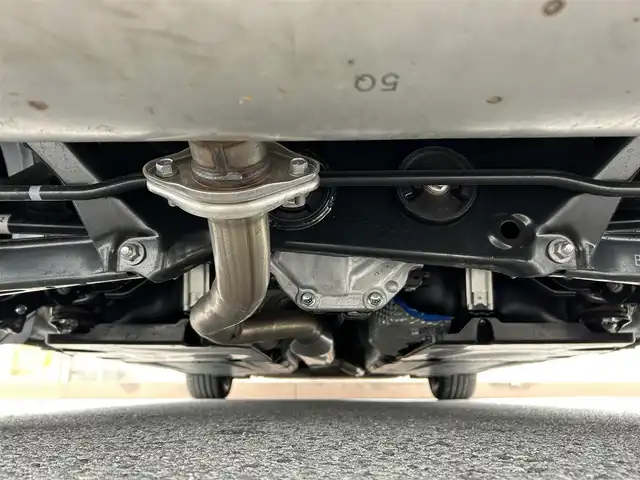 トヨタ ＧＲ８６ RZ 40thアニバーサリーLTD 滋賀県 2024(令6)年 0.7万km クリスタルホワイトパール ワンオーナー/ブレンボキャリパー/9インチ純正ナビ【NMZN-Y73D】/（FM/AM/CD/DVD/SD/フルセグ/Bluetooth/HDMI）/前後ドライブレコーダー/ETC/バックカメラ/アイサイトコアテクノロジー/・プリクラッシュブレーキアシスト	/・レーンキープアシスト	/・追従機能付クルーズコントロール/・コーナー・バックセンサー（ソナー）	/運転席・助手席シートヒーター/電動格納ミラー/革巻きステアリング/ステアリングスイッチ/オートライト/LEDヘッドライト/リアフォグ/オートマチックハイビーム/フルオートエアコン/プッシュスタート/スマートキー/スペアキー/純正フロアマット/USBポート