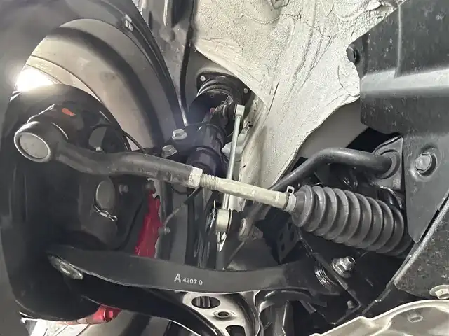 トヨタ ＧＲ８６ RZ 40thアニバーサリーLTD 滋賀県 2024(令6)年 0.7万km クリスタルホワイトパール ワンオーナー/ブレンボキャリパー/9インチ純正ナビ【NMZN-Y73D】/（FM/AM/CD/DVD/SD/フルセグ/Bluetooth/HDMI）/前後ドライブレコーダー/ETC/バックカメラ/アイサイトコアテクノロジー/・プリクラッシュブレーキアシスト	/・レーンキープアシスト	/・追従機能付クルーズコントロール/・コーナー・バックセンサー（ソナー）	/運転席・助手席シートヒーター/電動格納ミラー/革巻きステアリング/ステアリングスイッチ/オートライト/LEDヘッドライト/リアフォグ/オートマチックハイビーム/フルオートエアコン/プッシュスタート/スマートキー/スペアキー/純正フロアマット/USBポート