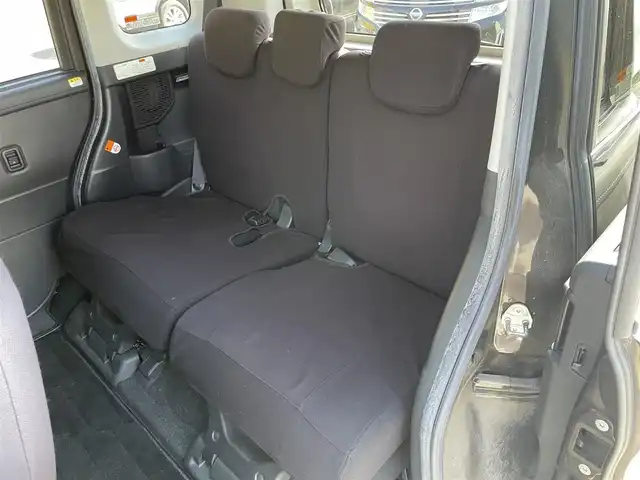 トヨタ ルーミー カスタムG S 佐賀県 2018(平30)年 9.3万km ブラックマイカメタリック (株)IDOMが運営する【じしゃロン佐賀店】の自社ローン専用車両になります。こちらは現金またはオートローンご利用時の価格です。自社ローンご希望の方は別途その旨お申付け下さい/純正SDナビ/フルセグテレビ/Bluetooth/バックカメラ/純正ドライブレコーダー/クルーズコントロール/ETC/衝突軽減ブレーキ/レーンキープアラート/アイドリングストップ/両側パワースライドドア/横滑り防止/オートライト/LEDヘッドライト/フォグライト/純正アルミホイール/純正フロアマット/スマートキー/プッシュスタート