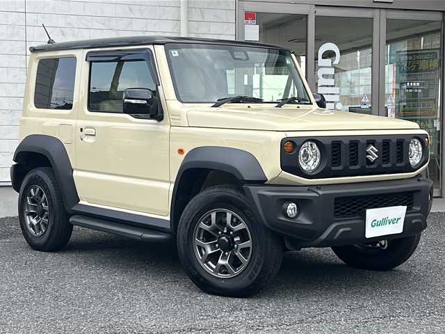 スズキ ジムニー シエラ JC 埼玉県 2024(令6)年 0.7万km シフォンアイボリーメタリックブラック2トーンルーフ ワンオーナー　/社外ステップバー左右/社外シートカバー（クラッツィオ）　/前席シートヒーター　/社外フロアゴムマット　/ＡＣＣ　/レーンキープアシスト　/アイドリングストップ　/ステアリングスイッチ/横滑り防止/フォグランプ/レーンキープアシスト/衝突軽減システム/クリアランスソナー/スマートキー２本　/保証書　/取扱説明書
