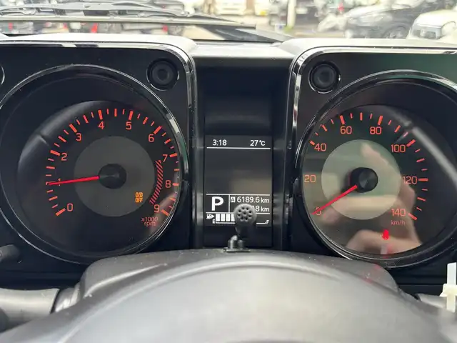 スズキ ジムニー XC 千葉県 2018(平30)年 3.5万km ブルーイッシュブラックパール3 純正メモリナビ（AVIC-RLS901）/　（BT/DVD/CD/AM/FM)/フルセグ/スズキセーフティサポート/ETC/バックカメラ/背面タイヤ/前席シートヒーター/スタッドレスタイヤ積込/LEDライト/スペアキー/取説/保証書