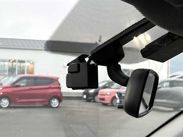 トヨタ ヴァンガード 240S Sパック アルカンターラ 長野県 2013(平25)年 5.4万km ブラック 社外ナビ/Bluetooth接続/前後カメラ/ダウンヒルアシストコントロール/クルーズコントロール/ハーフレザーシート/本革巻きステアリング/純正18インチホイール/横滑り防止装置/HIDヘッドライト/オートライト/ワンオーナー/MTモード付AT/プッシュスタート/スマートキー