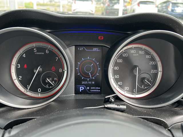 スズキ スイフト HYBRID ML 山口県 2017(平29)年 10.5万km ヘリオスゴールドPM ワンオーナー/純正SDナビ【CN－RZ73W】/・CD/DVD/AM/FM/iPod/USB/Bluetooth/フルセグテレビ/ETC/ドライブレコーダー/全方位カメラ/スマートキー・スペアキー有/プッシュアップスタート/運転席シートヒーター/フルオートエアコン/純正フロアマット/16インチ純正アルミホイール/電動格納ウインカーミラー/LEDヘッドランプ/フォグランプ/オートライト/アイドリングストップ/追従有クルーズコントロール/横滑り防止装置/デュアルセンサーブレーキサポート/レーンアシスト/盗難防止装置/取扱説明書/保証書
