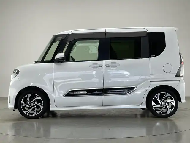 ダイハツ タント カスタム RS スタイルセレクション 愛知県 2021(令3)年 4.2万km シャイニングホワイトパール 純正８型ナビ　スマートアシストIII　禁煙　黒ハーフレザー　バックカメラ　ＥＴＣ　ドラレコ　シートヒーター　両側パワスラ　衝突軽減　追従クルコン　オートハイビーム　ＬＥＤライト　フルセグ　ＤＶＤ　ターボ車