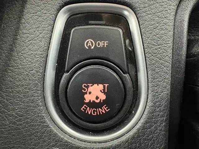 ＢＭＷ ３２０ｉ Mスポーツ 大阪府 2016(平28)年 3.5万km 黒 インテリジェントセーフティー/純正ナビゲーション/　　BT/CD/DVD/バックカメラ/パドルシフト/アイドリングストップ/追従式クルコン/前関パワーシート/ウィンカーミラー/純正１８インチホイール/FOGランプ