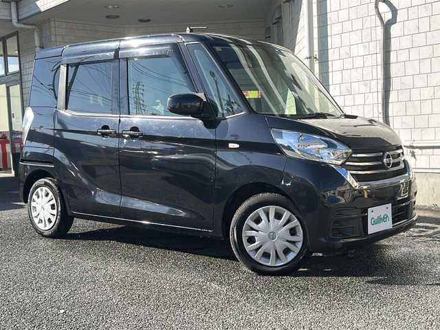 日産 デイズ ルークス S 神奈川県 2018(平30)年 2.7万km ブラック AM/FM/CD/AUX/前方ドライブレコーダー/前後コーナーセンサー/横滑り防止装置/プリクラッシュ/アイドリングストップ/ABS/純正フロアマット/ドアバイザー/スペアキー×１/保証書/取扱説明書