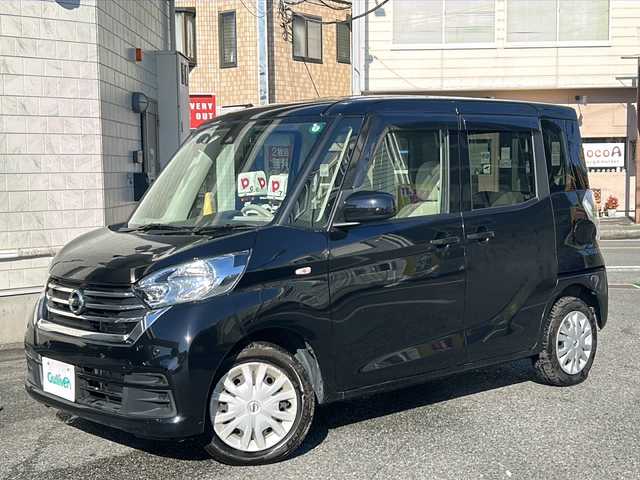 日産 デイズ ルークス S 神奈川県 2018(平30)年 2.7万km ブラック AM/FM/CD/AUX/前方ドライブレコーダー/前後コーナーセンサー/横滑り防止装置/プリクラッシュ/アイドリングストップ/ABS/純正フロアマット/ドアバイザー/スペアキー×１/保証書/取扱説明書